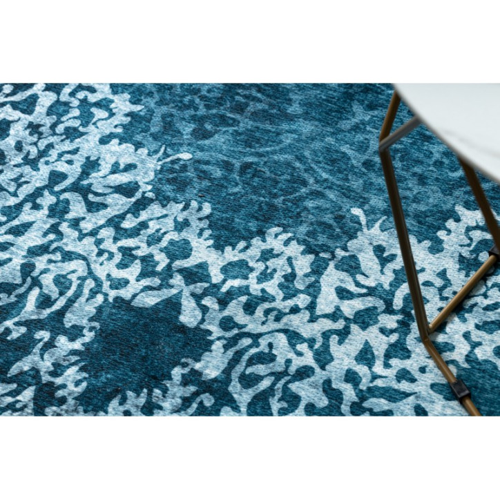 Mėlynas kilimas su ornamentais ANTIKA