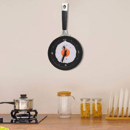 325164  Wall Clock with Fried Egg Pan Design 18,8 cm